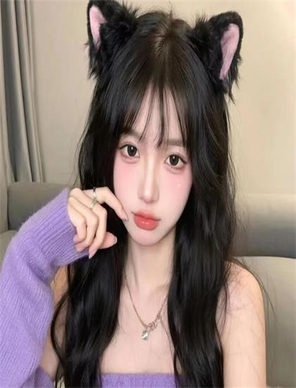 文化分析：《麻烦一家人 第一季》中的奖项的荣誉获得与行业认可 理解文化认同的建构过程